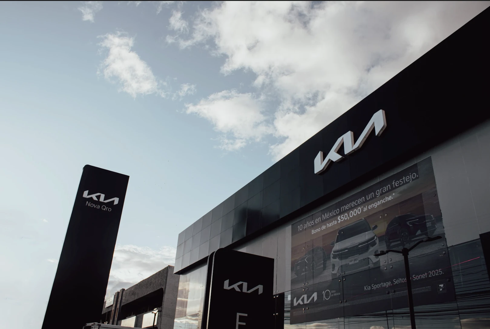empresarial kia 3